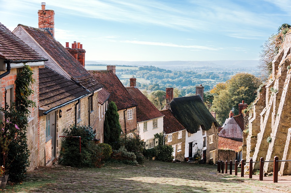 expat residential mortgage uk