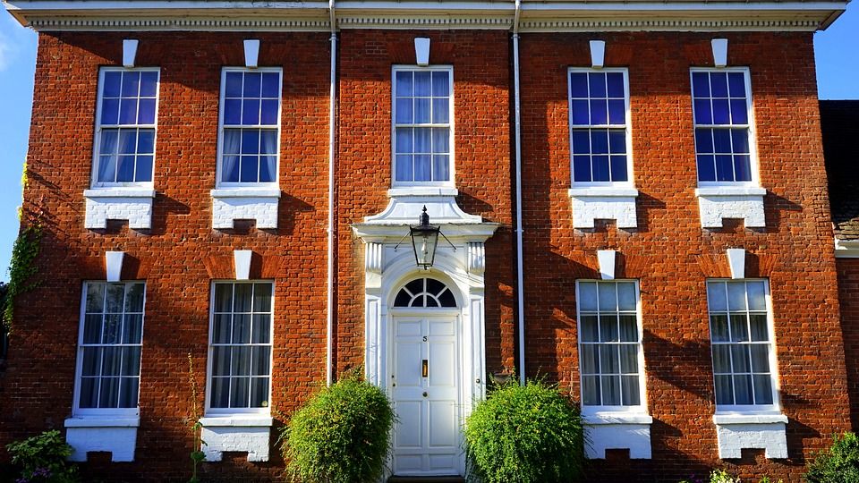 UK property COVID 19 Chinese buyers