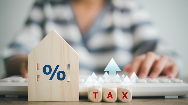 Expat broker UK