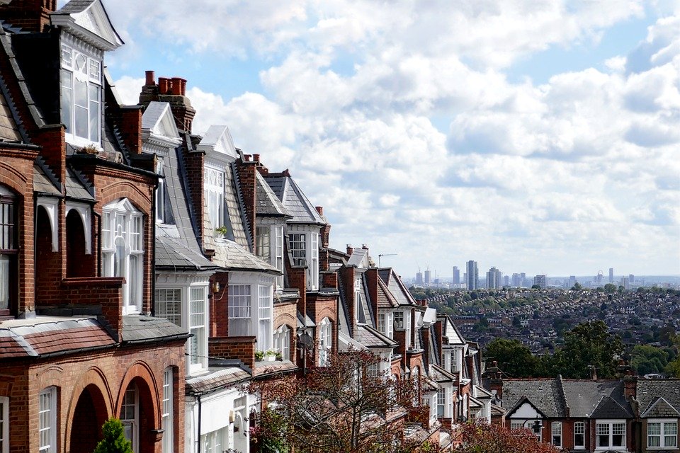expat buy to let mortgage calculator uk