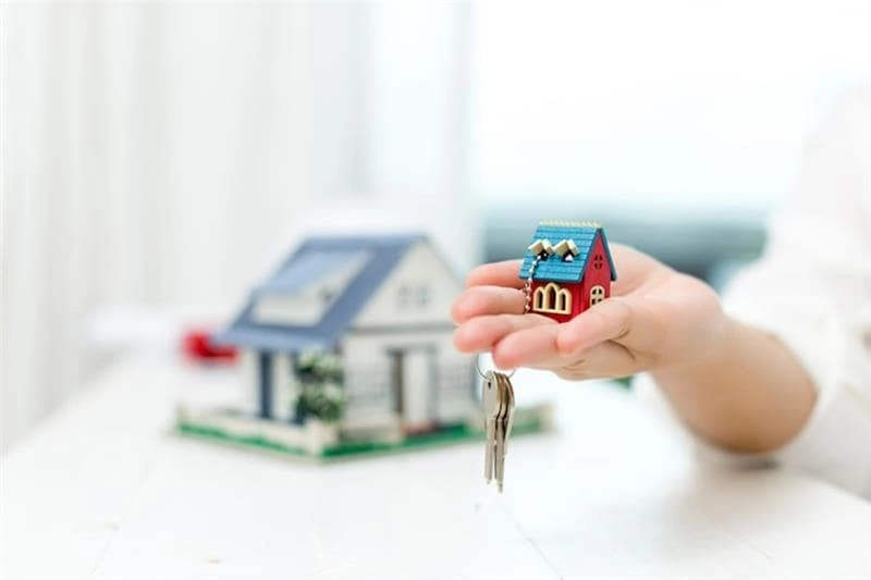 Expat mortgage advisor UK support