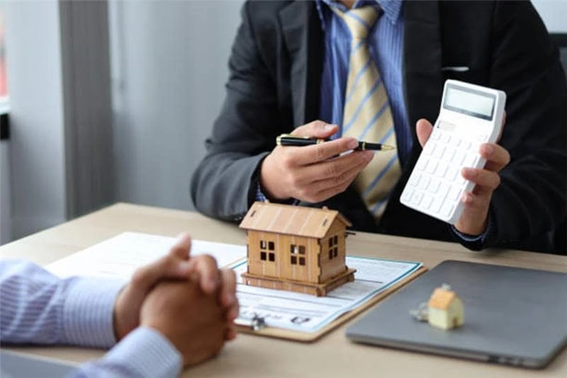 UK expat mortgage broker