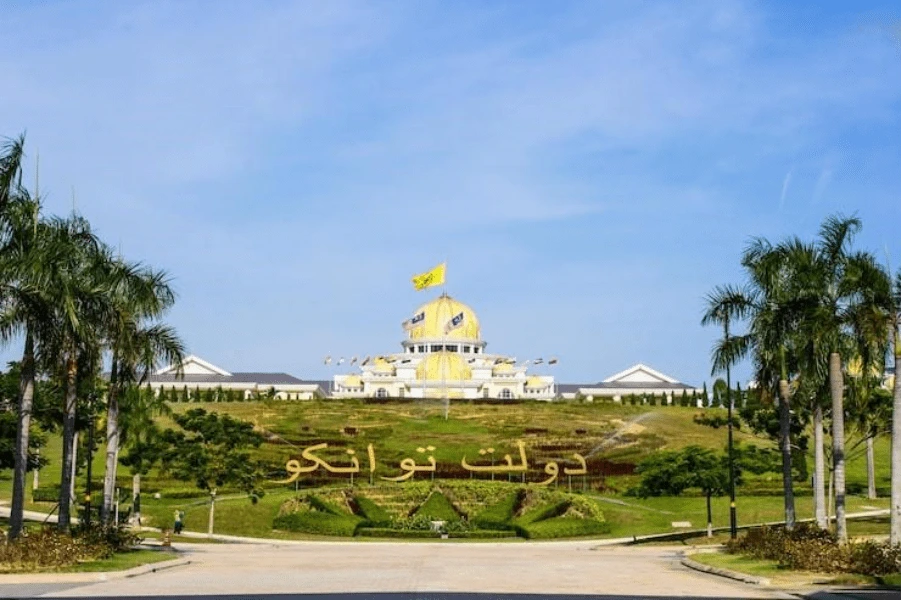 UK Expat Mortgage Help live in Selangor